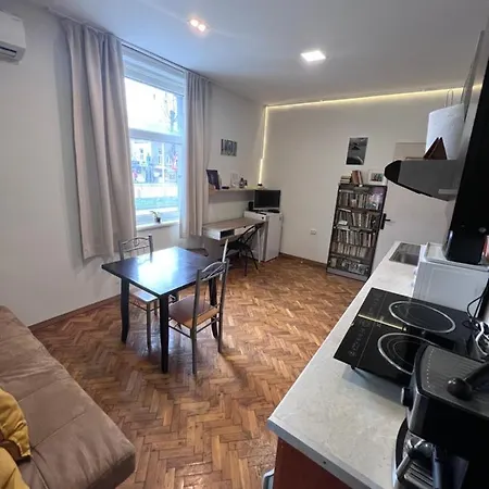 Saborni Apartman Várna